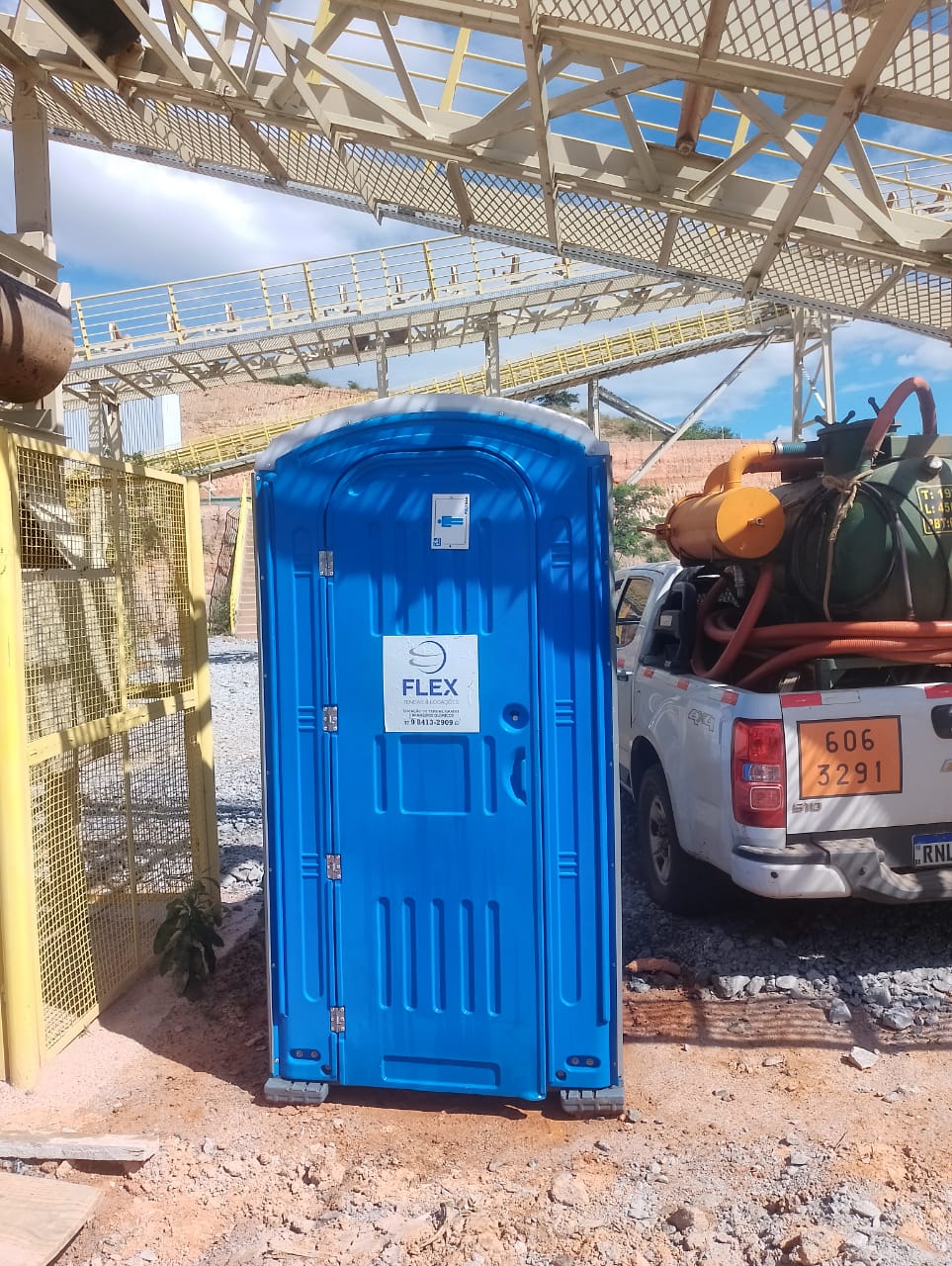 Mineração, loteamento e asfáltica
